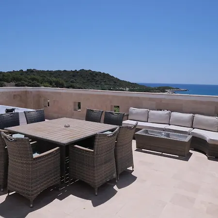 Andriake Club 5*