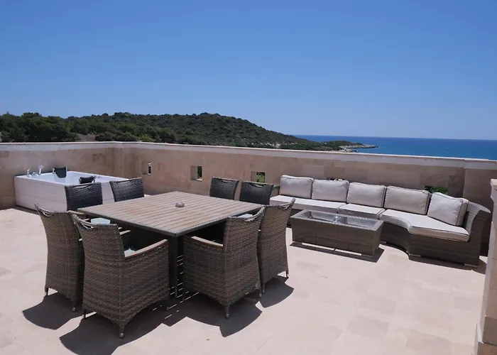 Andriake Club 5*