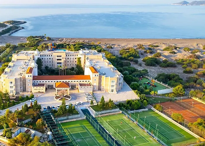 Andriake Club 5* דמרה
